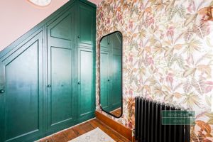 Photo 17- click for photo gallery